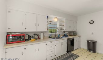 98 N Quaw Blvd, Belgrade, MT 59714