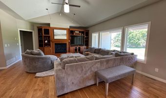 2441 Highland Trl SW, Alexandria, MN 56308