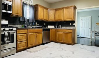 24 Merrimac St, Bangor, ME 04401