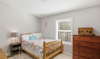 6108 Old River Rd, Baker, FL 32531