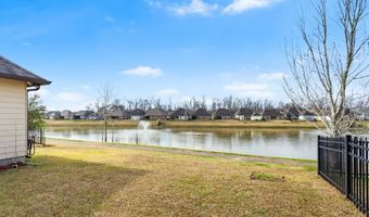 8272 Valencia Ct, Baton Rouge, LA 70820