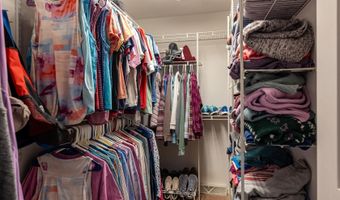W2567 RIDGEBROOK Court, Appleton, WI 54915