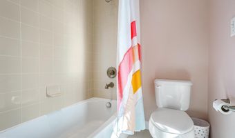 41443 CARRIAGE HORSE Dr, Aldie, VA 20105