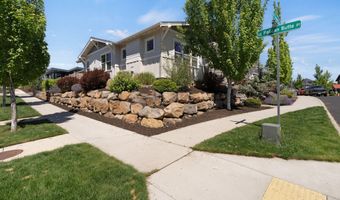 20693 SE Cougar Peak Dr, Bend, OR 97702