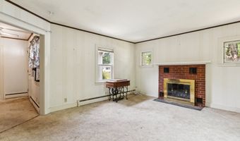 44 Nod Rd, Clinton, CT 06413