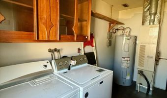 1137 Pacific Ave, Beachwood, NJ 08722