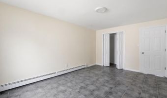41 Madison Ave, Amityville, NY 11701