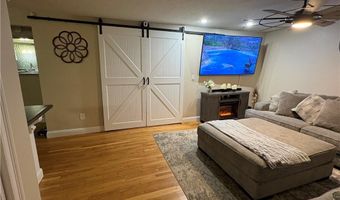 380 Sunset Ave 12, North Providence, RI 02904