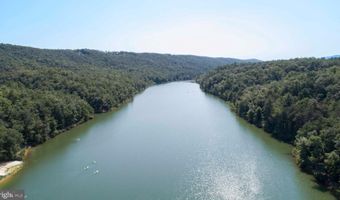 119 ELLIS Rd, Basye, VA 22810