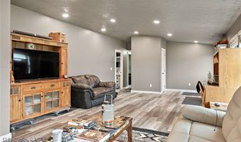 736 Cheery Dr, Belgrade, MT 59714