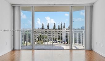 18021 Biscayne Blvd 603, Aventura, FL 33160