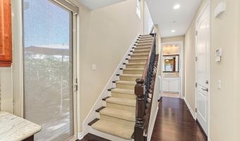 808 S Golden W Ave B, Arcadia, CA 91007
