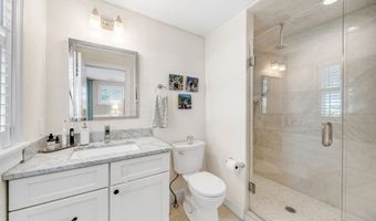 27 Beryl St, Boston, MA 02131