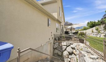 9498 N CANYON HEIGHTS Dr, Cedar Hills, UT 84062