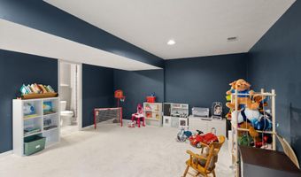 43273 CLEARNIGHT Ter, Ashburn, VA 20147