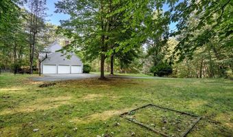 129 Cambridge Rd, Bedford, NH 03110
