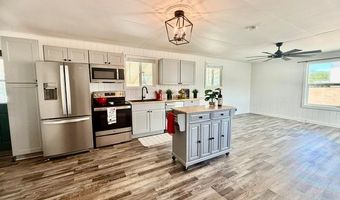 650 Oneawa St A, Kailua, HI 96734