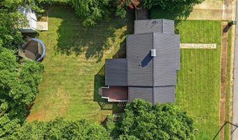 120 Calhoun St, Abbeville, SC 29620