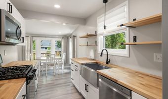 293 Brick Ave, Bayville, NJ 08721