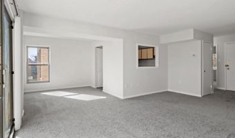 33 CANTERBURY Sq 302, Alexandria, VA 22304