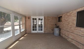 807 POPLAR St, Anthony, TX 79821