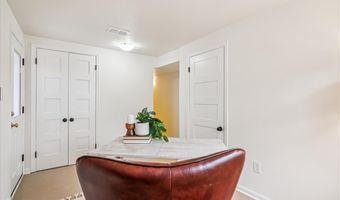 941 N MCKINLEY Rd, Arlington, VA 22205