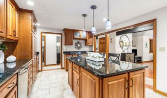 301 N Amherst Rd, Bedford, NH 03110