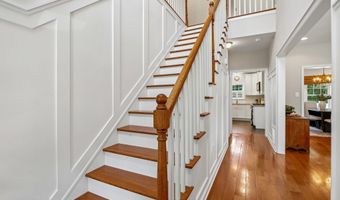 46 Powell Ave, Atlantic Highlands, NJ 07716