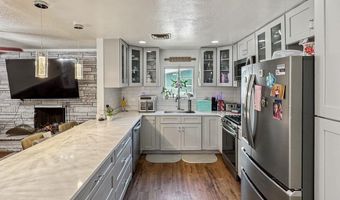 1208 Bryan Cir, Carlsbad, NM 88220
