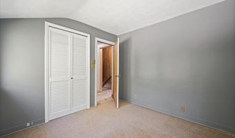 47 Chase Rd, Baileyville, ME 04694