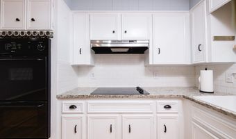 2016 Topf, North Little Rock, AR 72116
