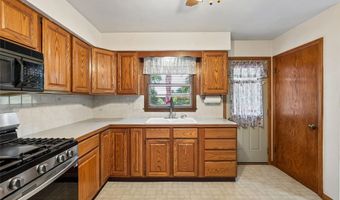 1780 NW 70th Pl, Ankeny, IA 50023