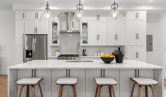 3916 8TH St NW B, Washington, DC 20011