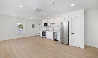 08 Melrose St 8, East Greenwich, RI 02818