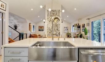 6901 Serenity Dr, Anchorage, AK 99502