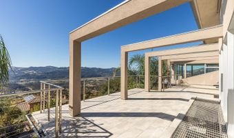 1350 Crestmont Dr, Angwin, CA 94508