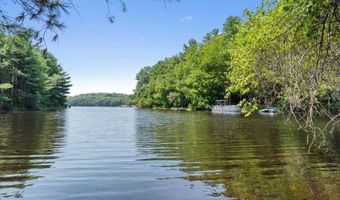 9 Iriquois Dr, Ashburnham, MA 01430