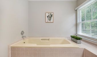 6303 GABRIEL St, Bowie, MD 20720
