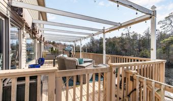 20 Dune Dr, Bayville, NJ 08721