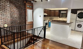 30 W 9TH St 2, Bayonne, NJ 07002