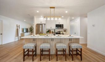 1531 Russell Pl, Escondido, CA 92025