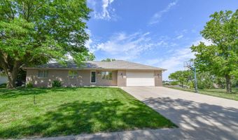 1703 S 2Nd St, Beatrice, NE 68310