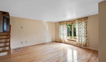 4 Butterworth Rd, Beverly, MA 01915