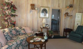 130 Bay Ave, Apalachicola, FL 32320