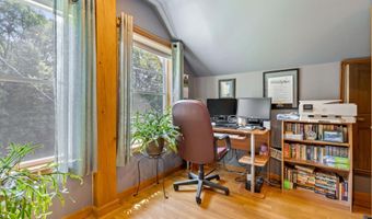 360 S Hemlock Rd, Charlestown, NH 03603