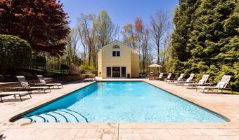 36 Whiting Farm Rd, Branford, CT 06405