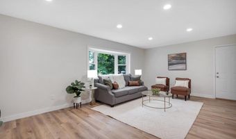 1254 Jade Wind Cir, Ballwin, MO 63011