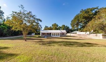 114 P R Harrell Rd, Bainbridge, GA 39817