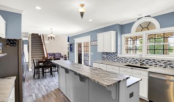 3301 Cheyenne Ct, Bargersville, IN 46106