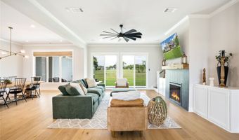 620 Dickens Dr, Aledo, TX 76008